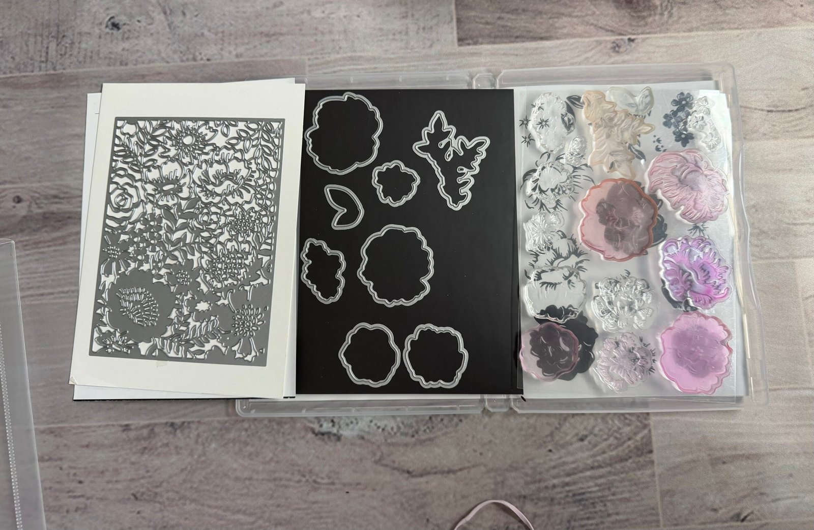 Two Tone Flora Bundle Retired